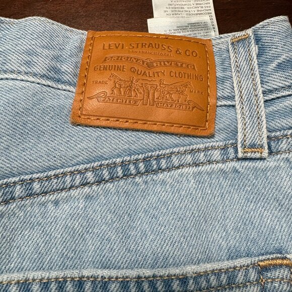 Levi's Light Blue Flare & Wide Leg Jeans - Picture 4 of 8